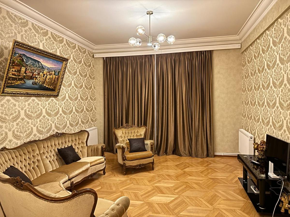 King Suite Apartment Ln تبليسي المظهر الخارجي الصورة